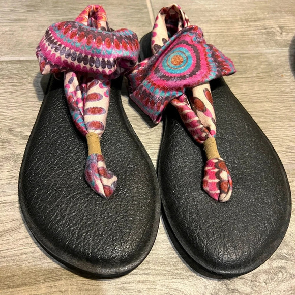 Sanuk Sling Sandals size 8 - Picture 1 of 10